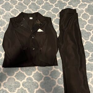 Black Two-Piece Suit Set